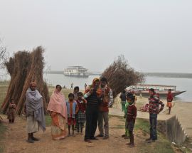 India's Holy Ganges - from Farakka to Patna Photo 3