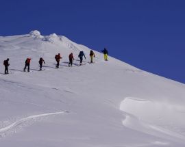 Alpine Peaks of Spitsbergen - Ski & Sail Photo 2