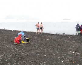 Weddell Sea: In search of the Emperor Penguin Photo 10